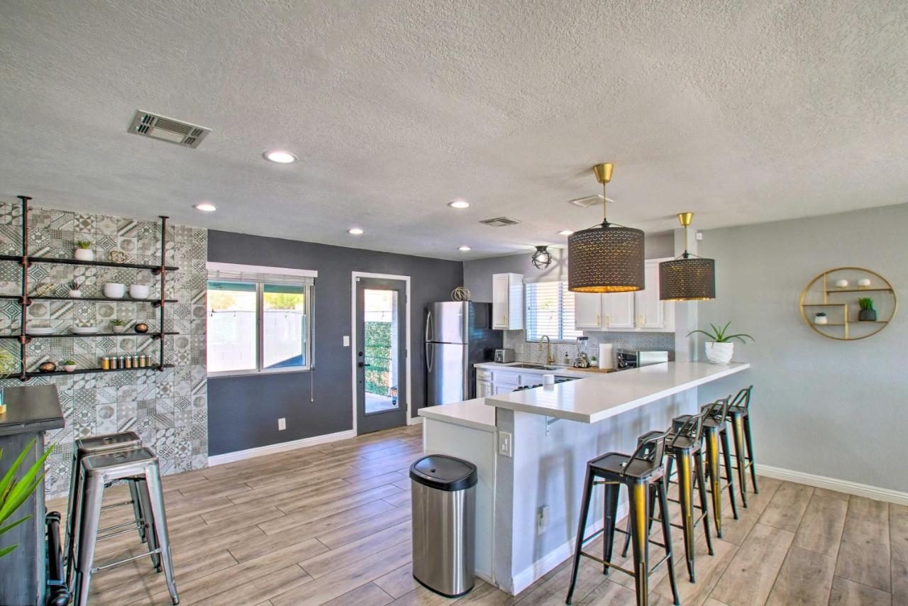 Charming Phoenix Home With Patio About 3 Miles To Dtwn! Exterior foto